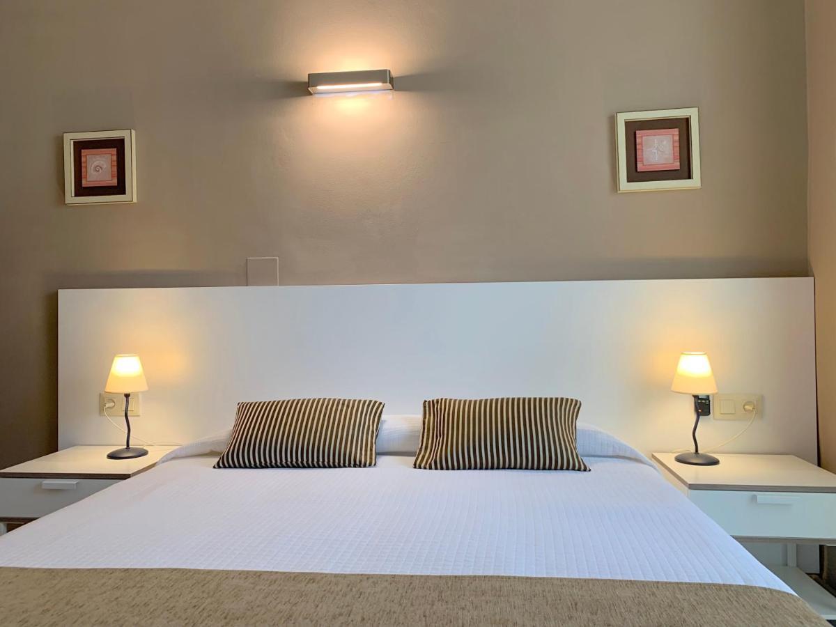 Hotel Restaurant Llansola Sant Carlos de la Ràpita 외부 사진
