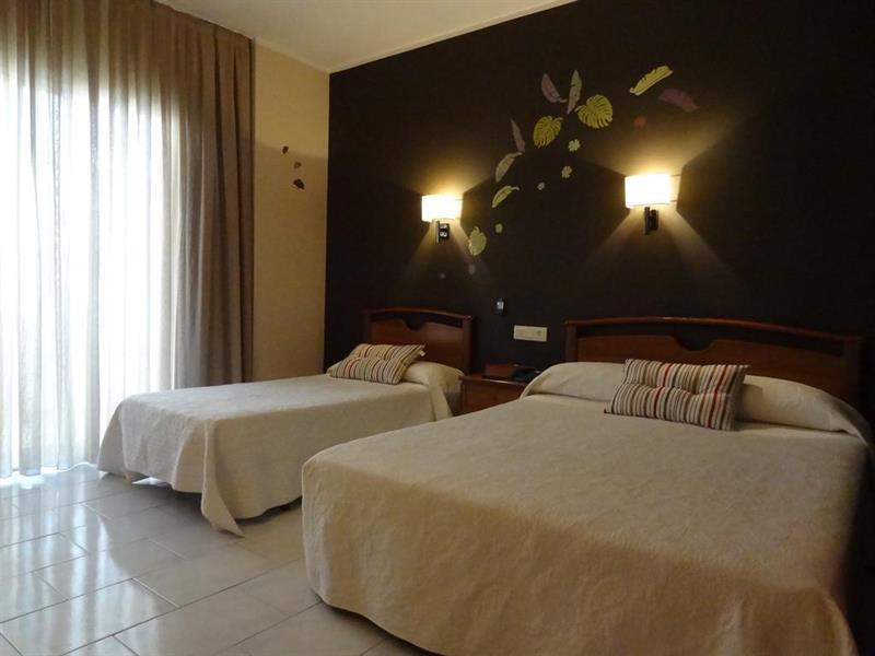 Hotel Restaurant Llansola Sant Carlos de la Ràpita 외부 사진