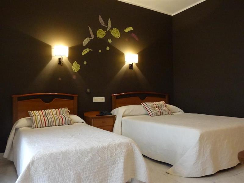 Hotel Restaurant Llansola Sant Carlos de la Ràpita 외부 사진