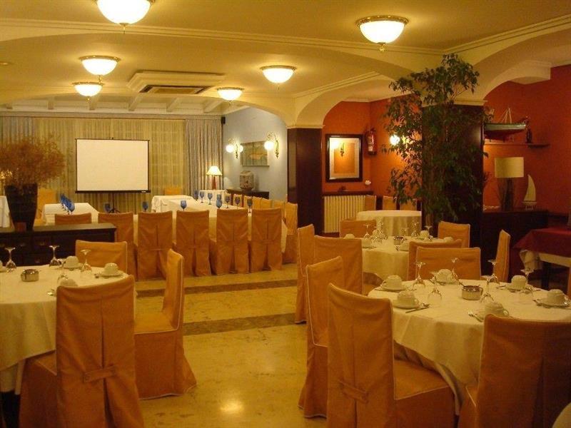 Hotel Restaurant Llansola Sant Carlos de la Ràpita 외부 사진
